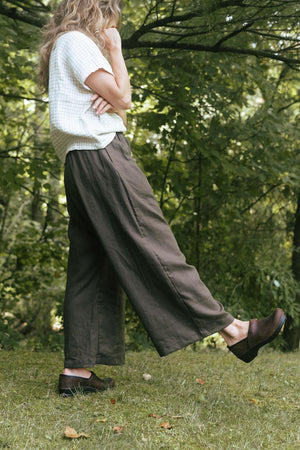 Open image in slideshow, Weekend Pants (Updated) in Lichen
